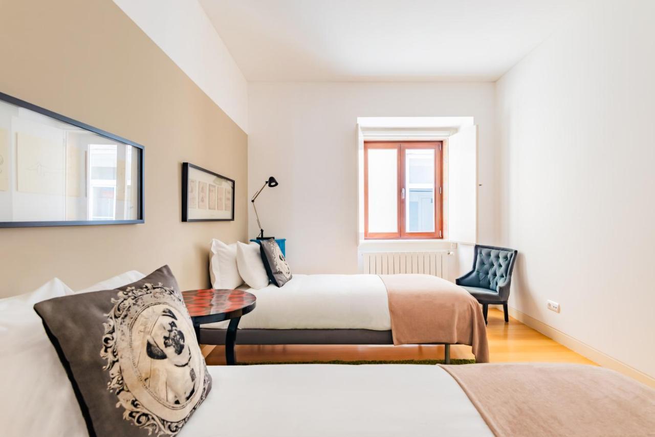 Chiado Mercy II Apartment ลิสบอน ภายนอก รูปภาพ