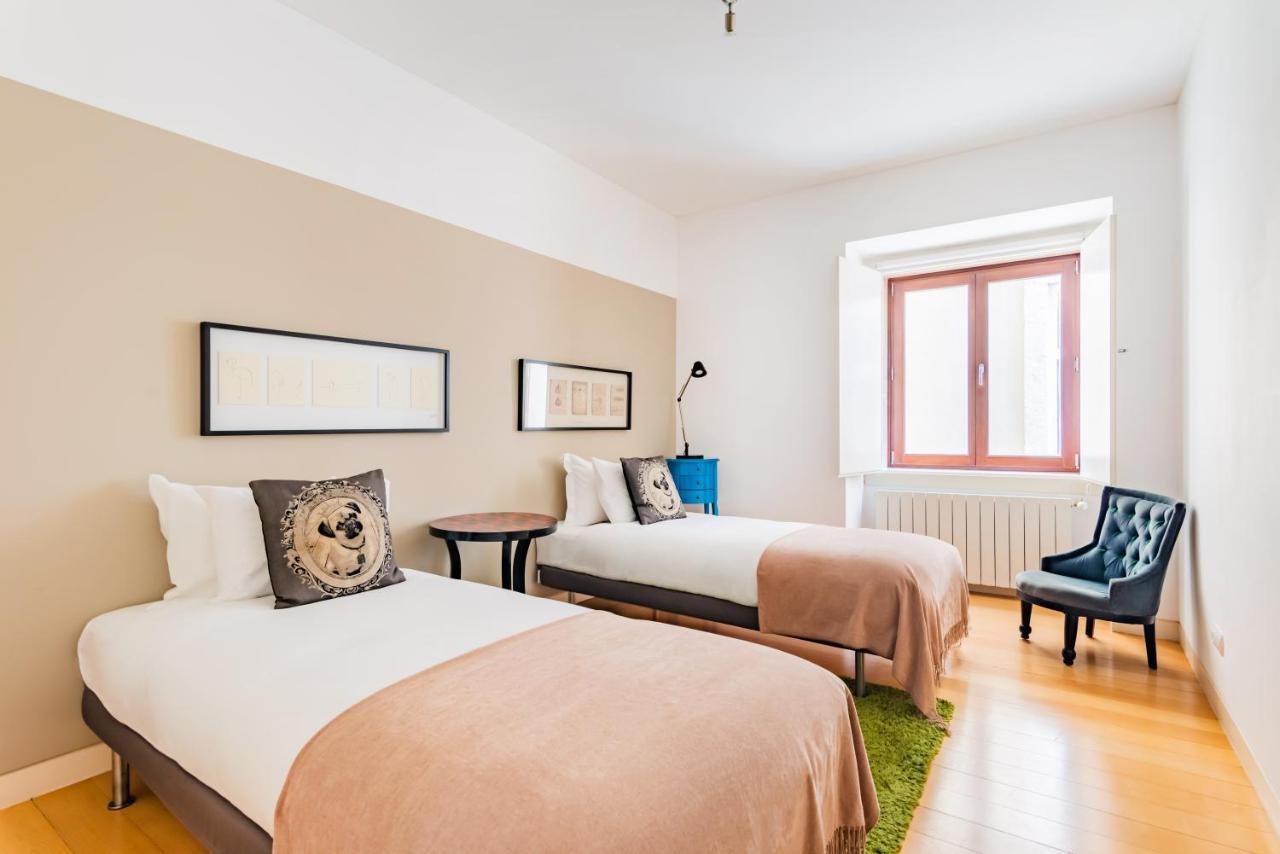 Chiado Mercy II Apartment ลิสบอน ภายนอก รูปภาพ
