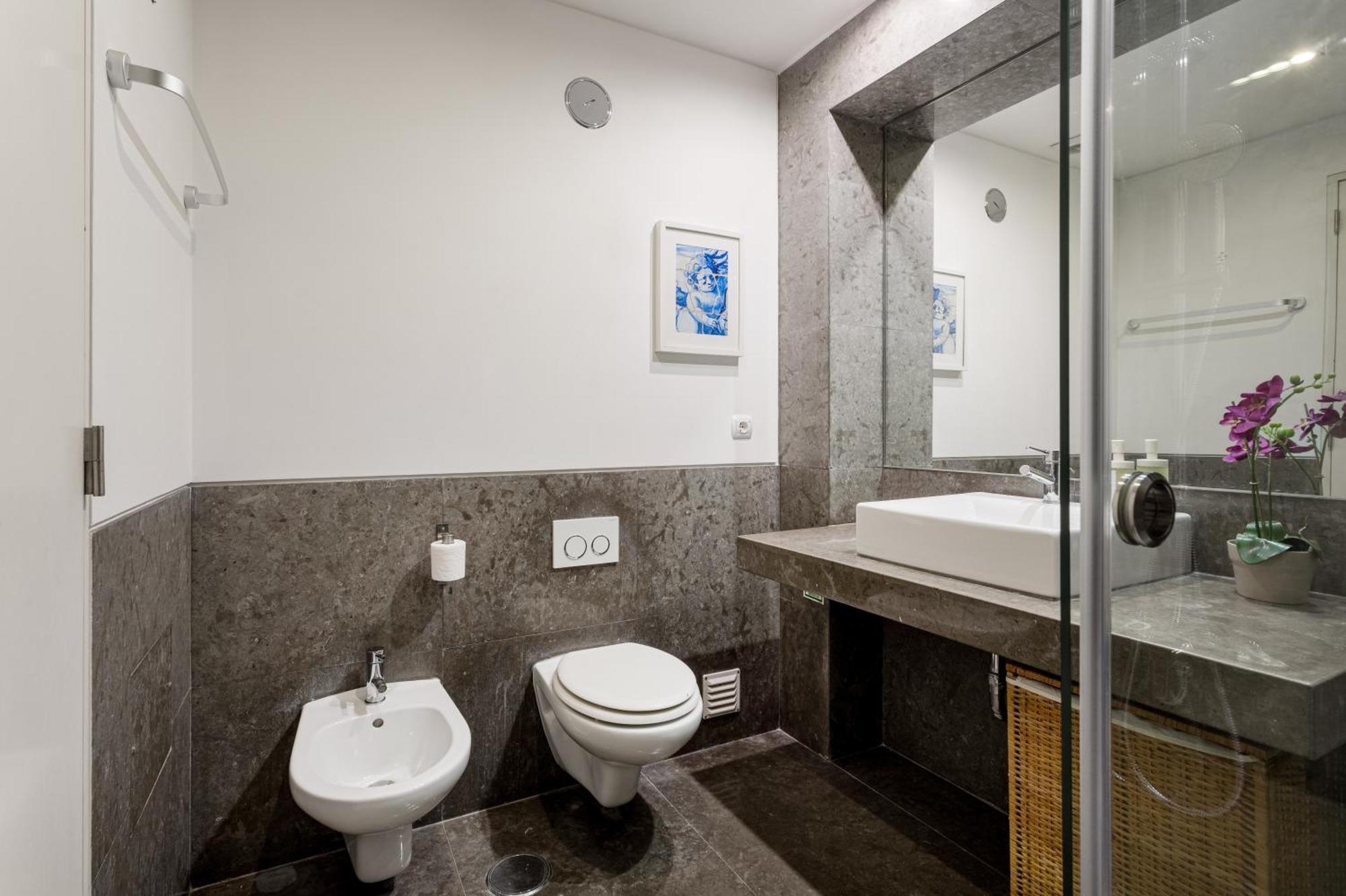 Chiado Mercy II Apartment ลิสบอน ภายนอก รูปภาพ